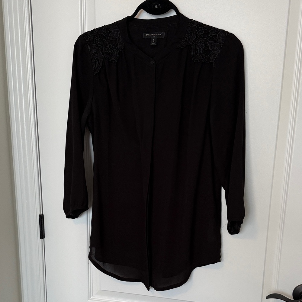 Banana Republic Elegant Black Blouse with Lace Accents